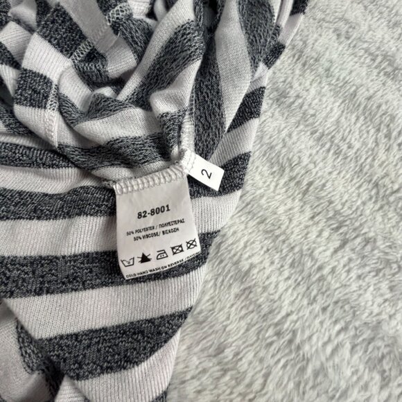 Ozai N Ku Womens Striped Poncho Top Size 2 Gray White Oversized Pullover Casual - Picture 4 of 8